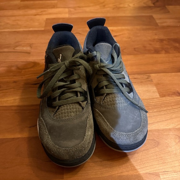 Nike Jordan Green Kids Sneakers - Picture 2 of 5